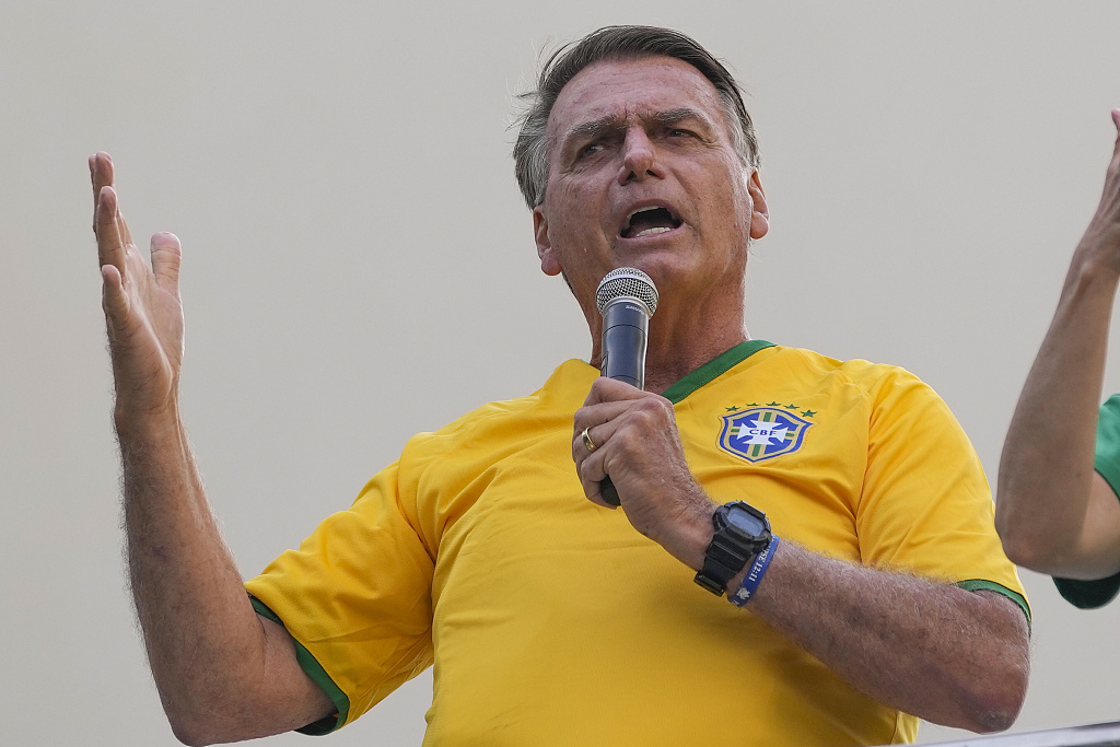 博索纳罗召集支持者集会“呼吁赦免”，巴西媒体：现场人数超18.5万